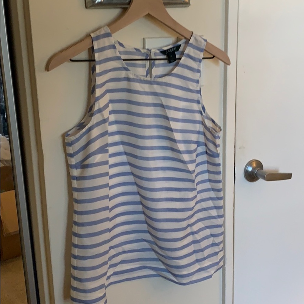 White and blue striped top
